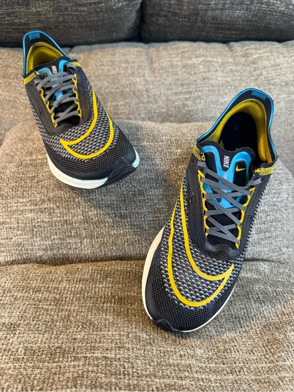 Nike ZoomX Streakfly Men’s Dark Sulphur Chlorine Blue DV1034-010 Size 5.5